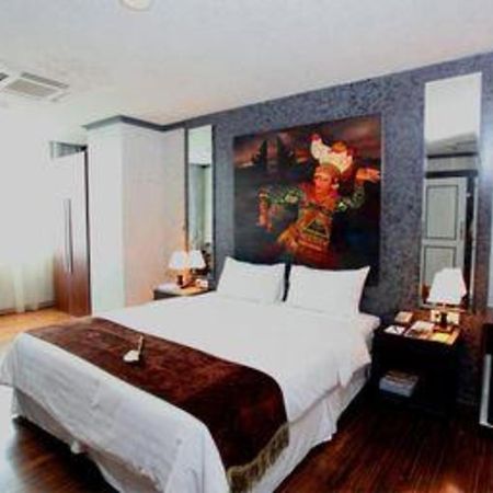 Amos Cozy Hotel Melawai Cakarta Dış mekan fotoğraf