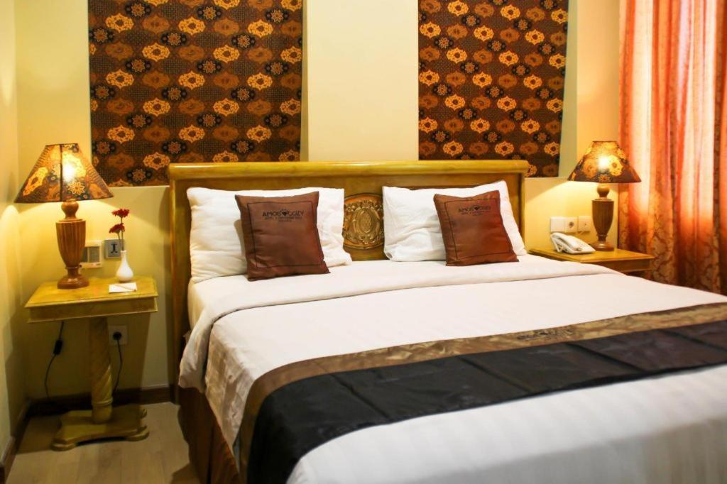 Amos Cozy Hotel Melawai Cakarta Dış mekan fotoğraf