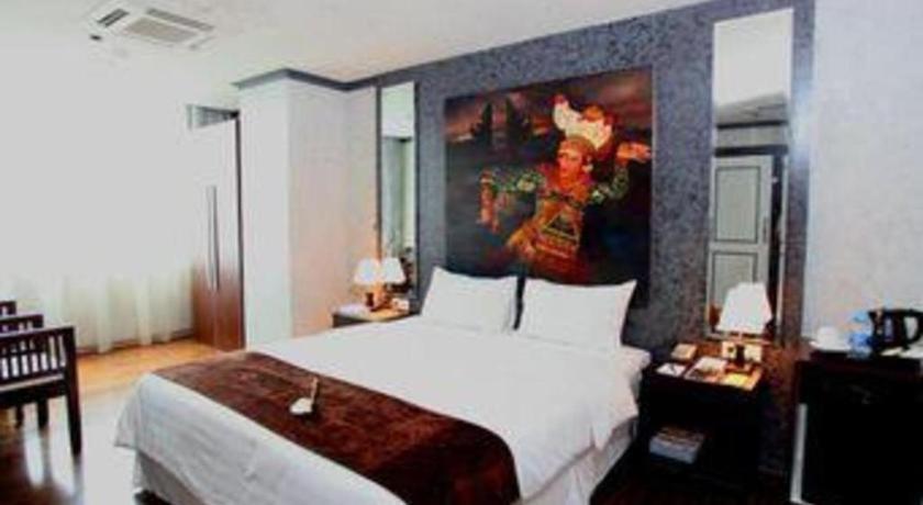 Amos Cozy Hotel Melawai Cakarta Dış mekan fotoğraf
