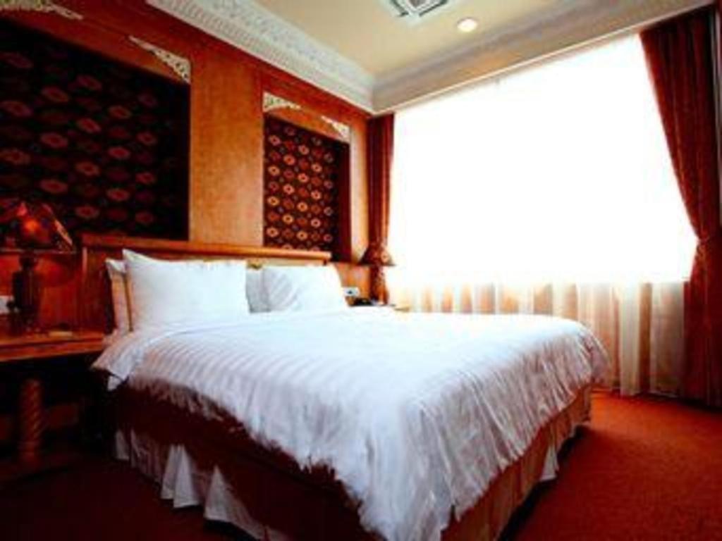 Amos Cozy Hotel Melawai Cakarta Dış mekan fotoğraf