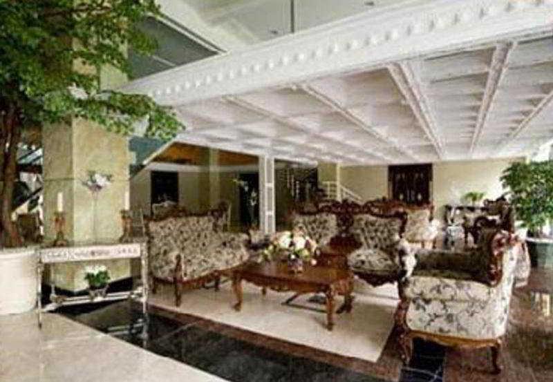 Amos Cozy Hotel Melawai Cakarta Dış mekan fotoğraf